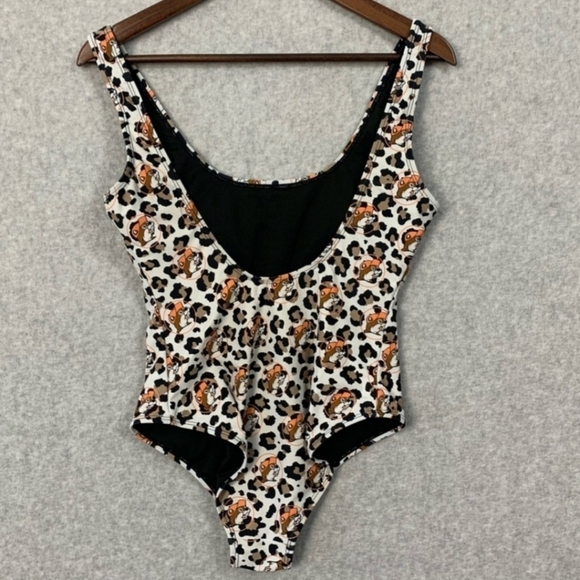 Buc-ee's All Over Leopard Print One Piece Swimsuit Women's XS Logo Graphic EUC - Picture 2 of 11
